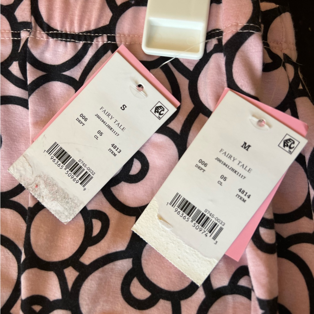 📦 Hello Kitty Hair Bow print skirt short mini baby pink Sanrio elastic waist cat - Picture 6 of 8